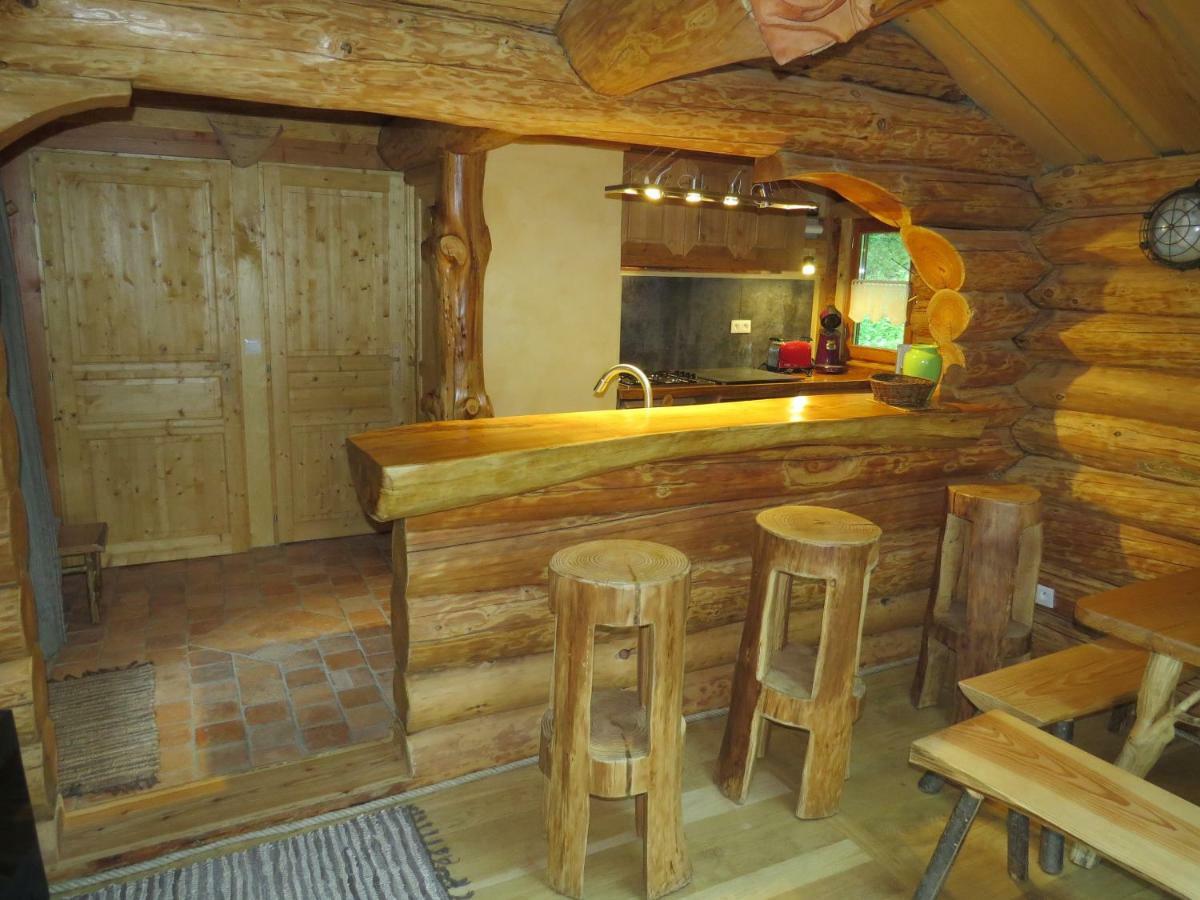 La Cabane De Hans Saint-Martial-de-Gimel Zewnętrze zdjęcie